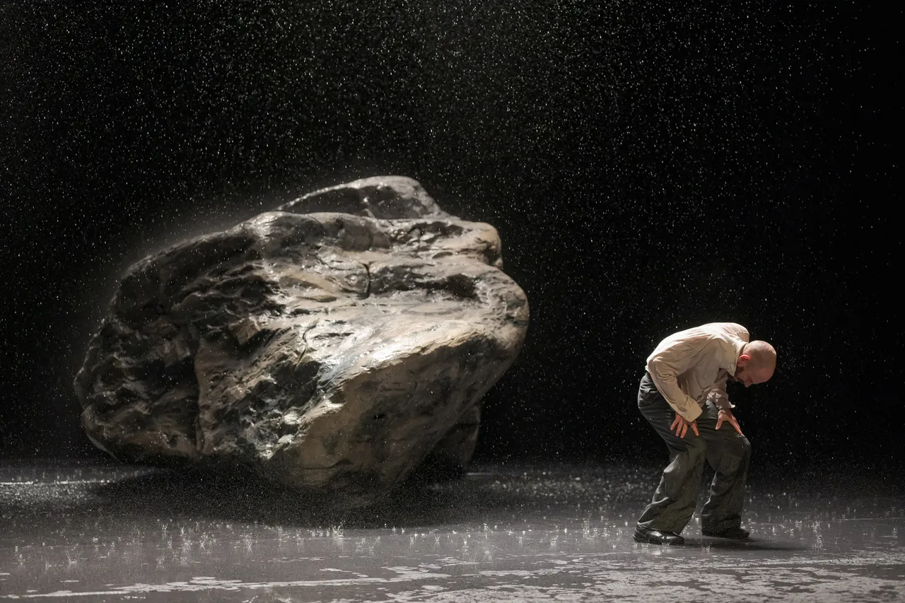 Pina-Bausch-Vollmond_4