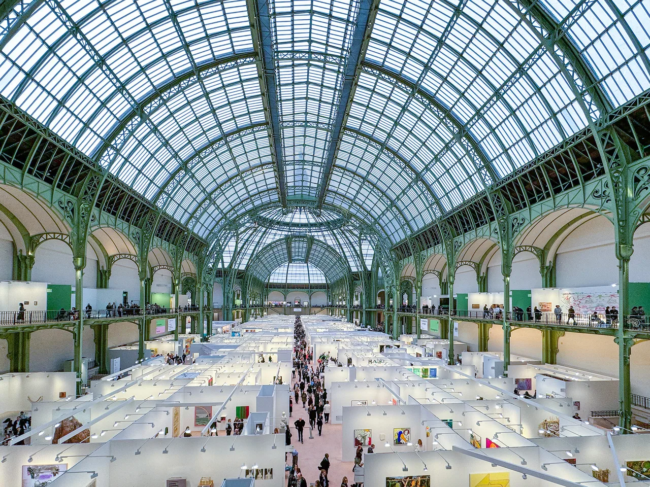 Art-Basel-Paris2024-Grand-Palais