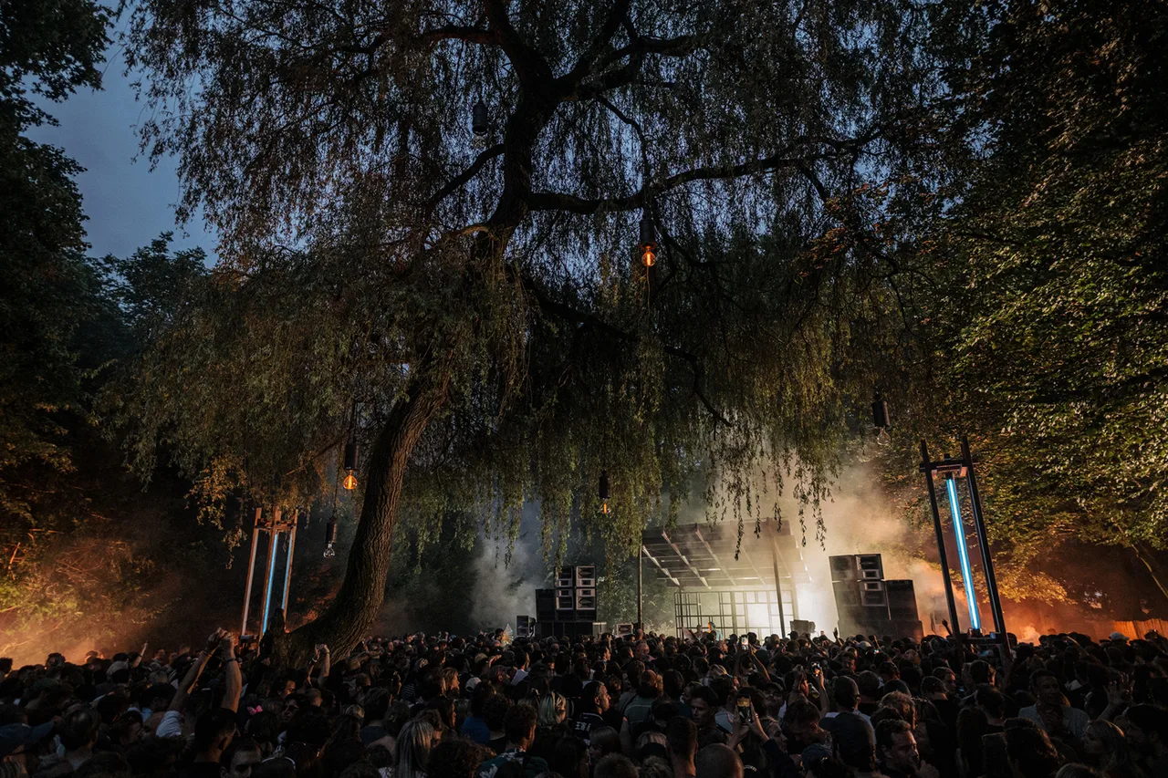 Dekmantel-Festival-2025---Amsterdamse-Bos-5-[please-credit-Tim-Buiting]