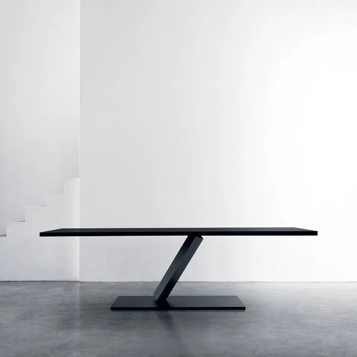 Tokujin Yoshioka