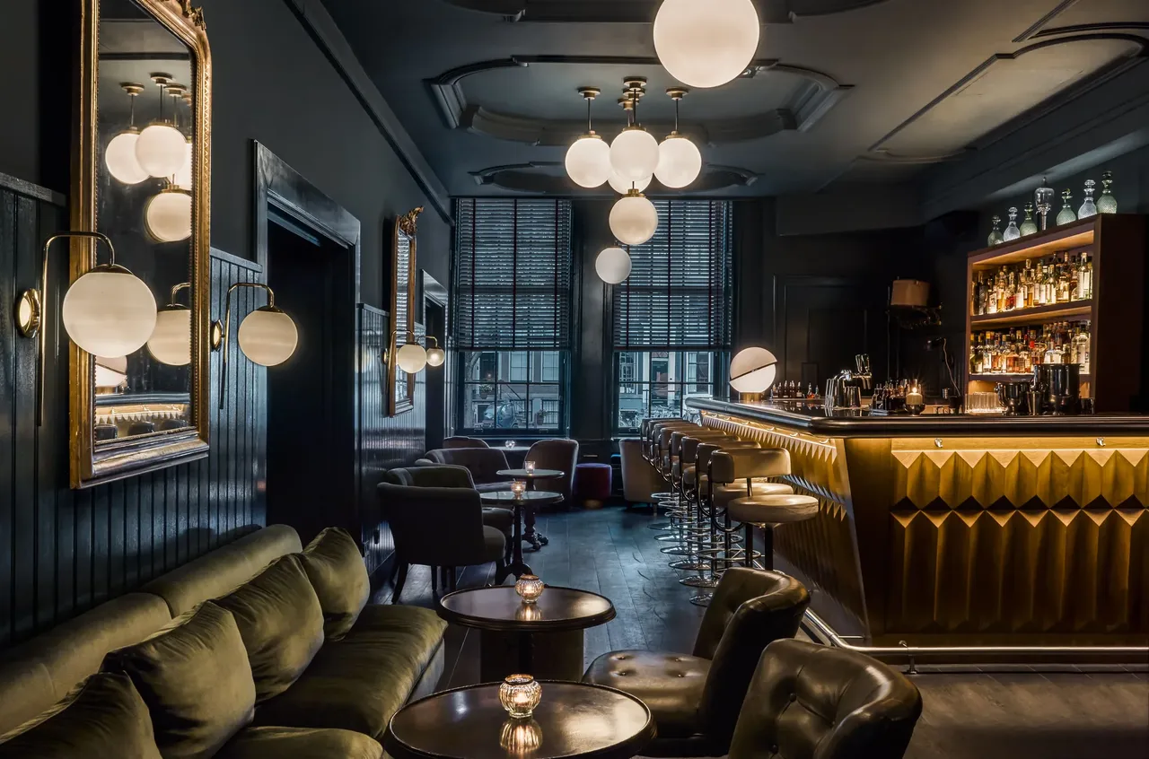 metal-pulitzer-amsterdam-37