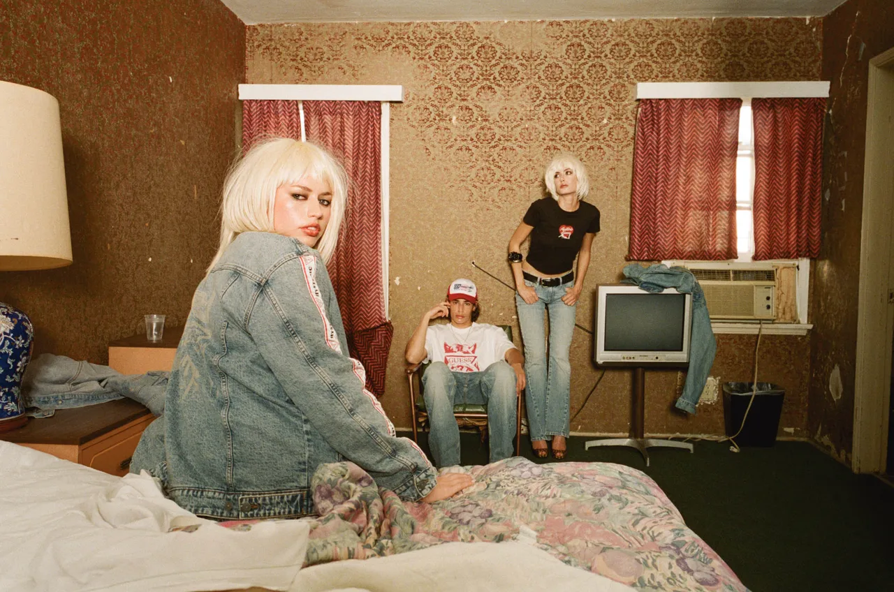 Guess_Jeans_x_Hysteric_Glamour_6