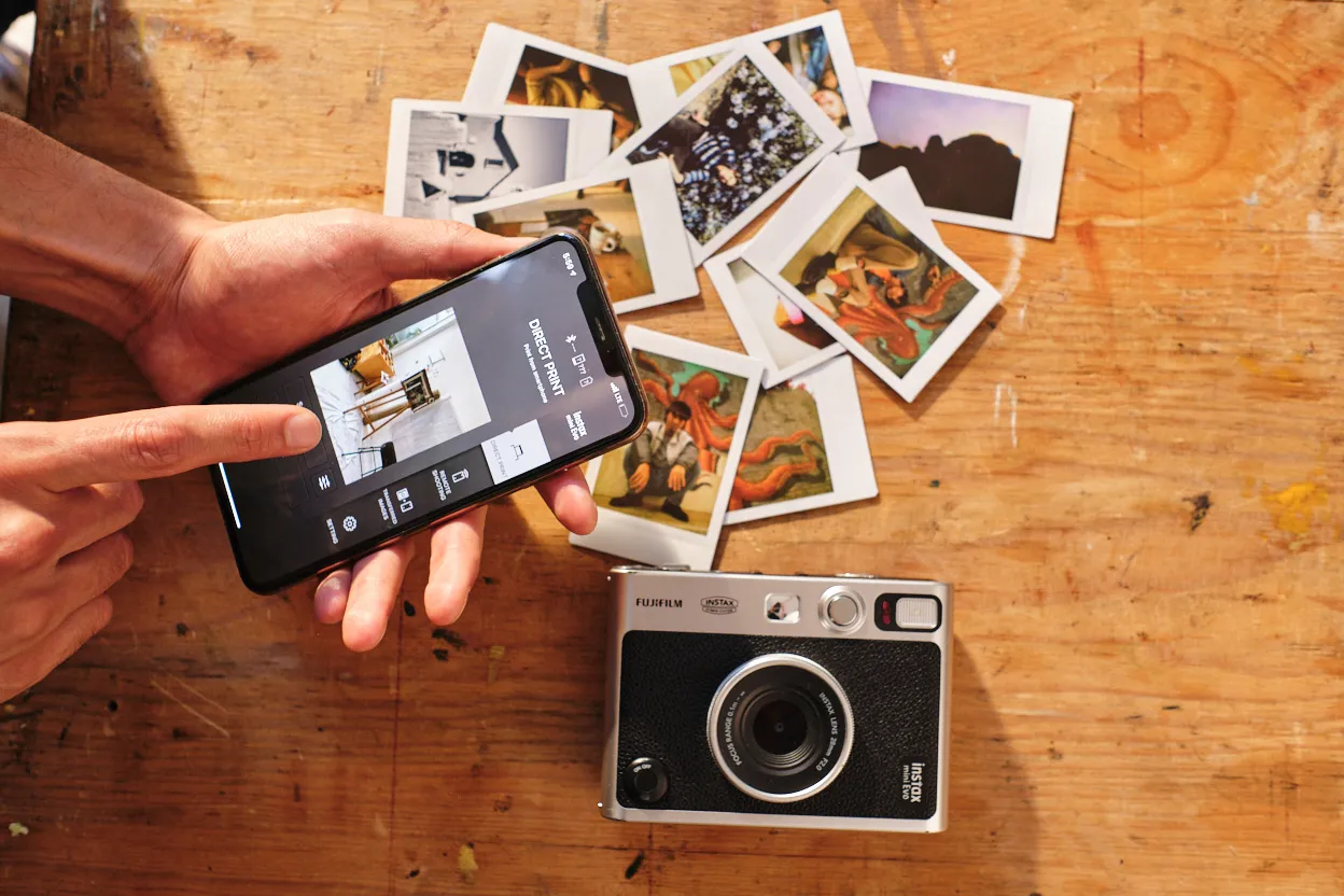Fujifilm Mini Evo Metalmagazine 5