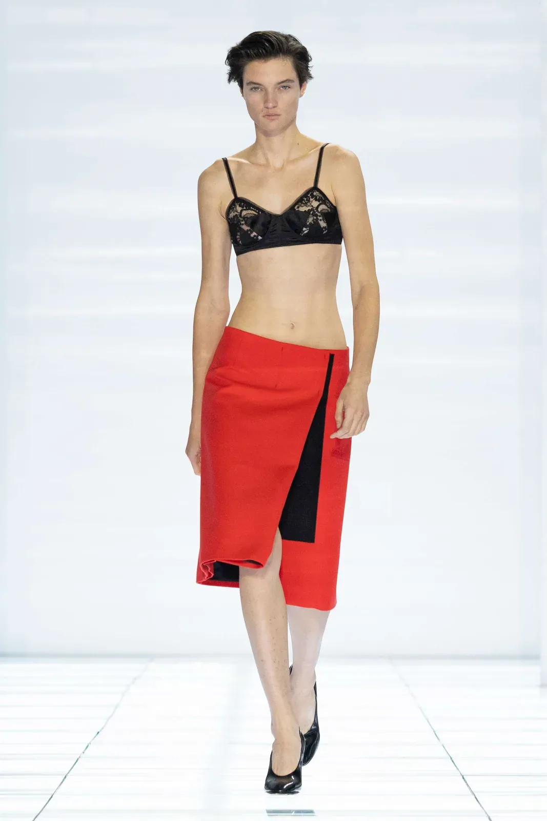metal-prada-ss27-01.webp