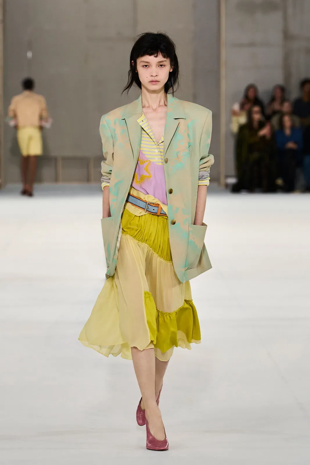 metal-dries-van-noten-ss27-34