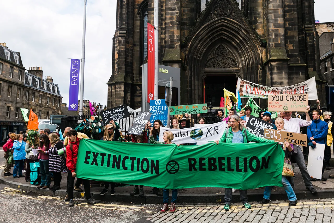 Holyrood Rebel Camp Highres10