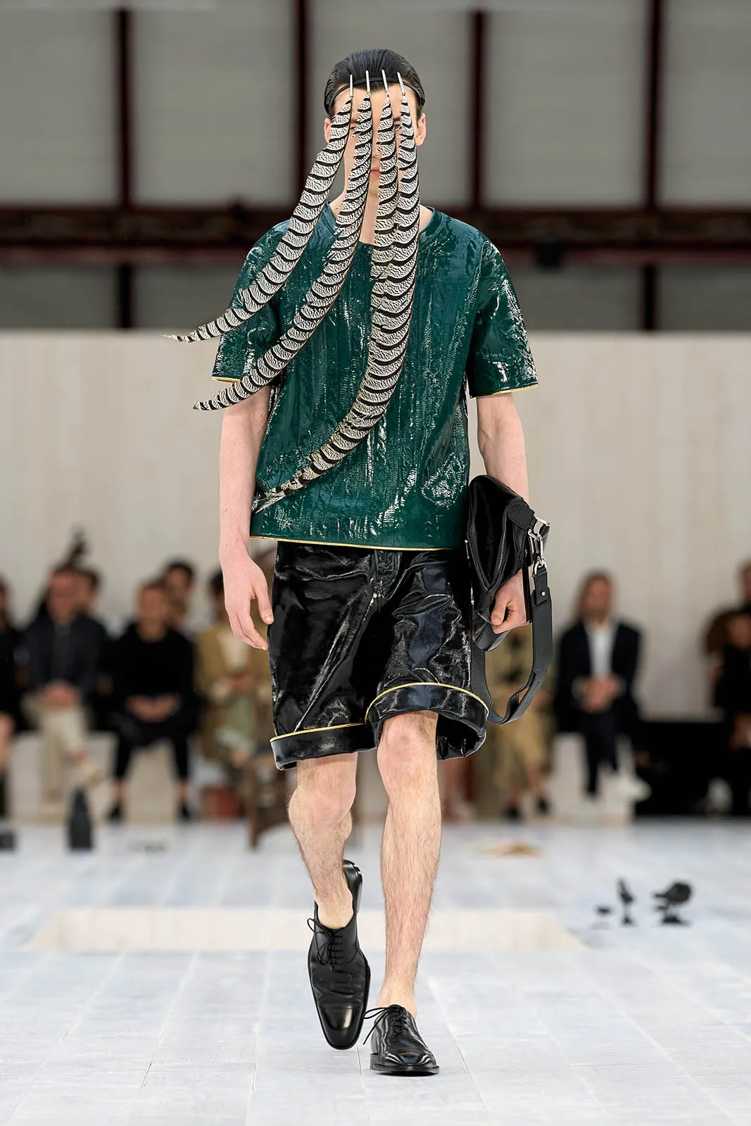 Loewe_Spring_Summer_2025_7