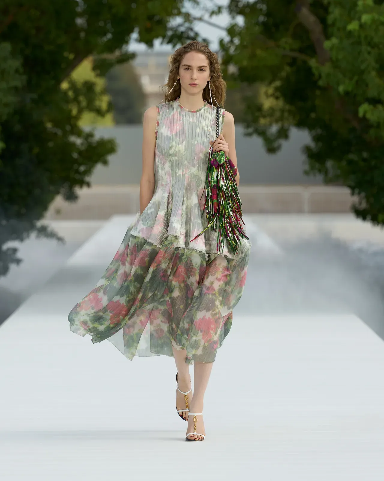 metal-dior-ss27-15.webp