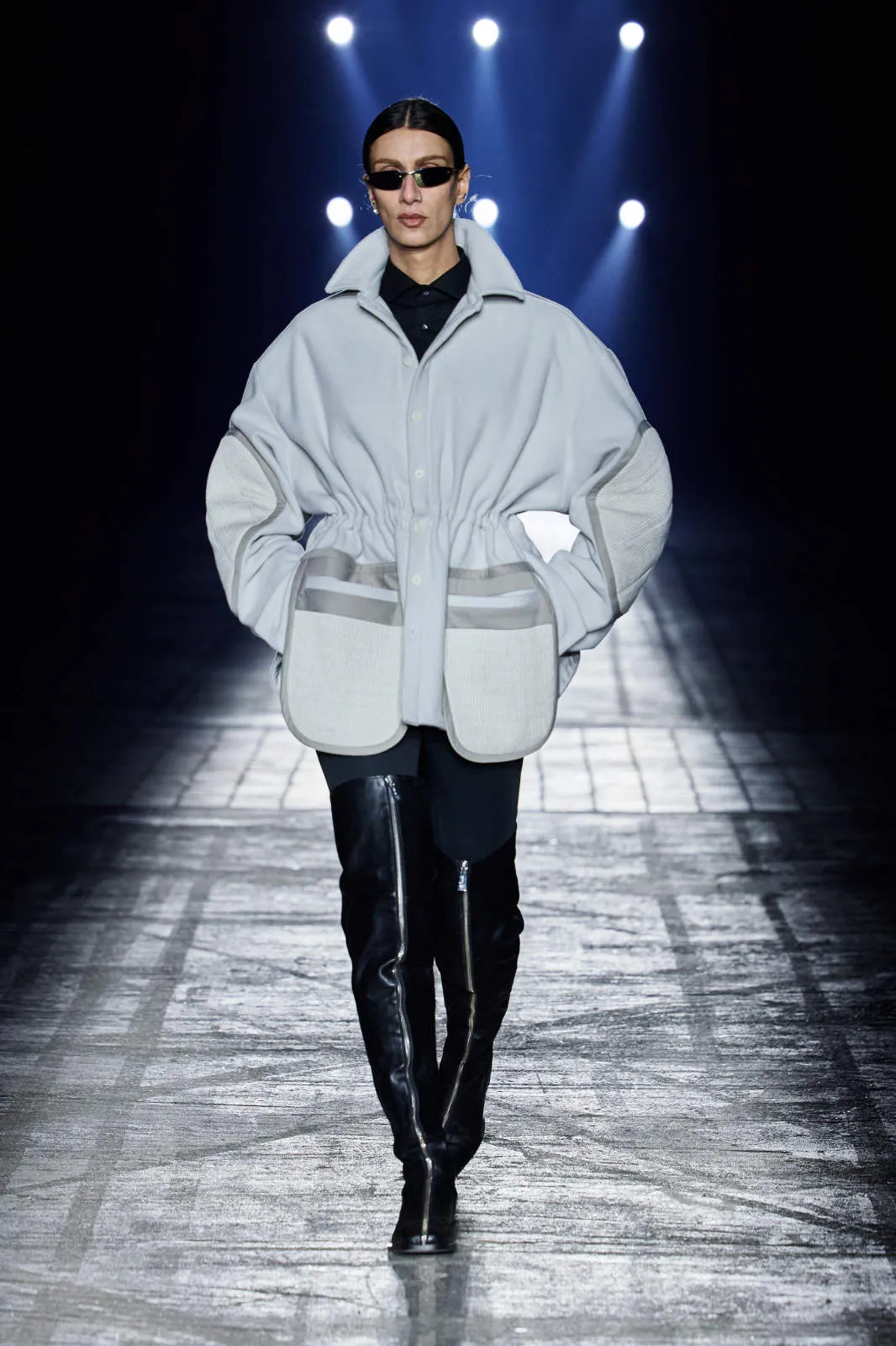 GmbH_AW26_Runway_Photo_by_Finnegan-Koichi-Godenschweger_for_BFW_2x3_37
