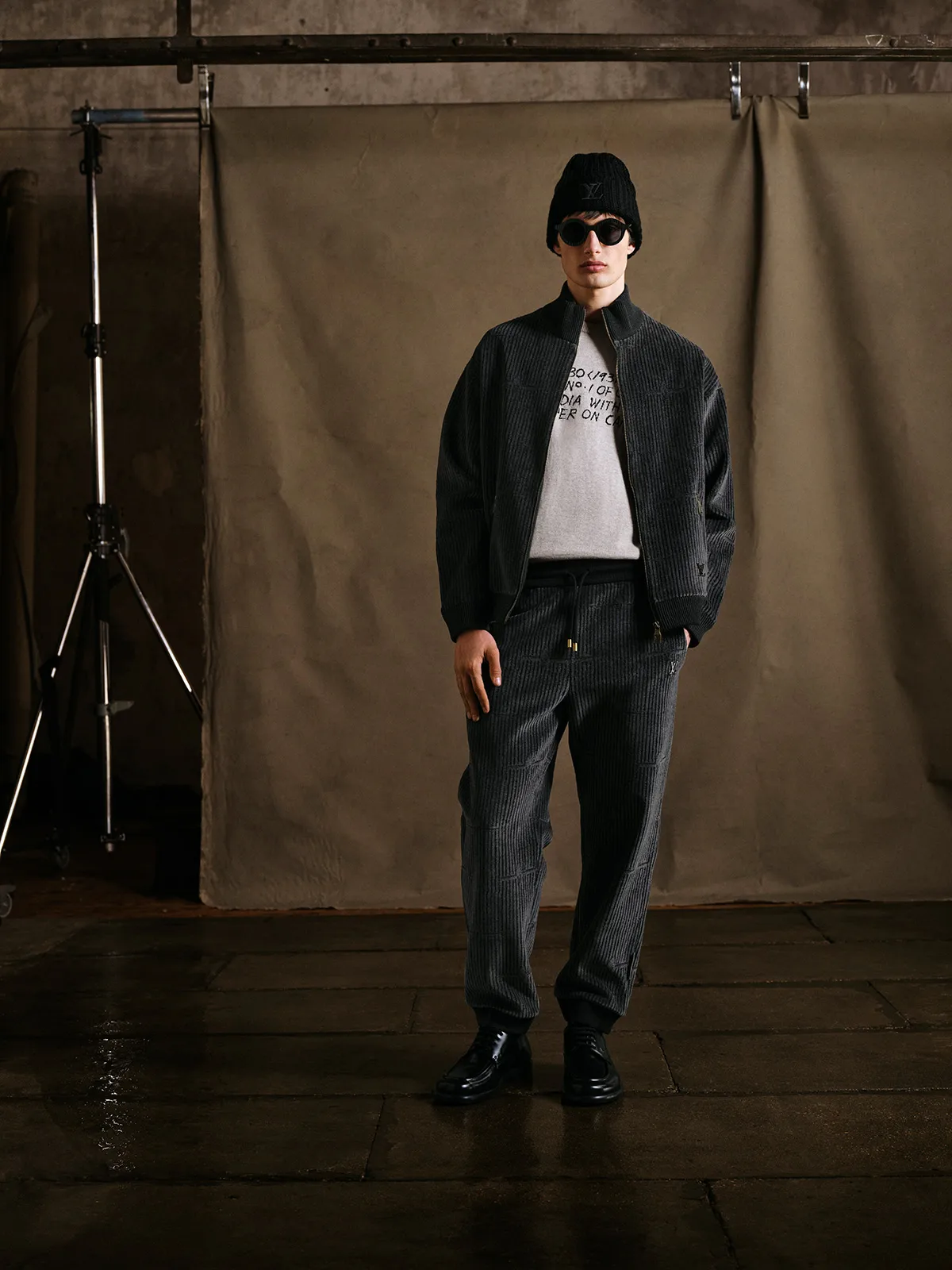 LV-FALL-CAPSULE-2025-LOOK-15