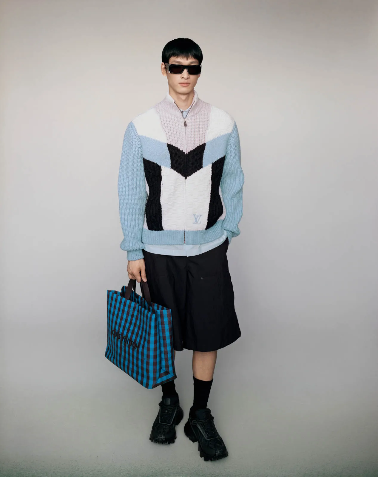 LOUIS-VUITTON-MEN-SPRING-26_22