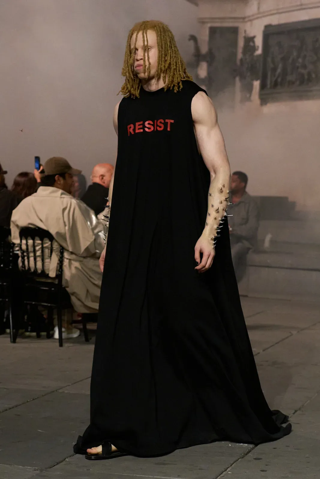 metal-matieres-fecales-ss27-24.webp