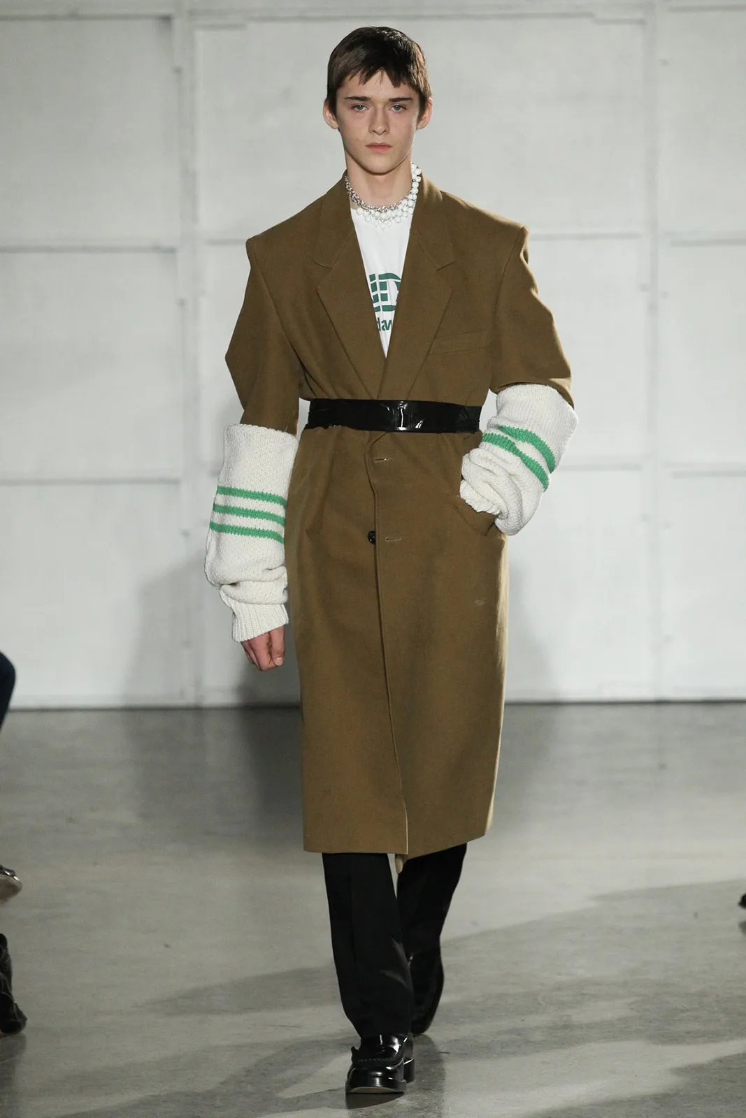Raf Simons F W17 Metalmagazine 9