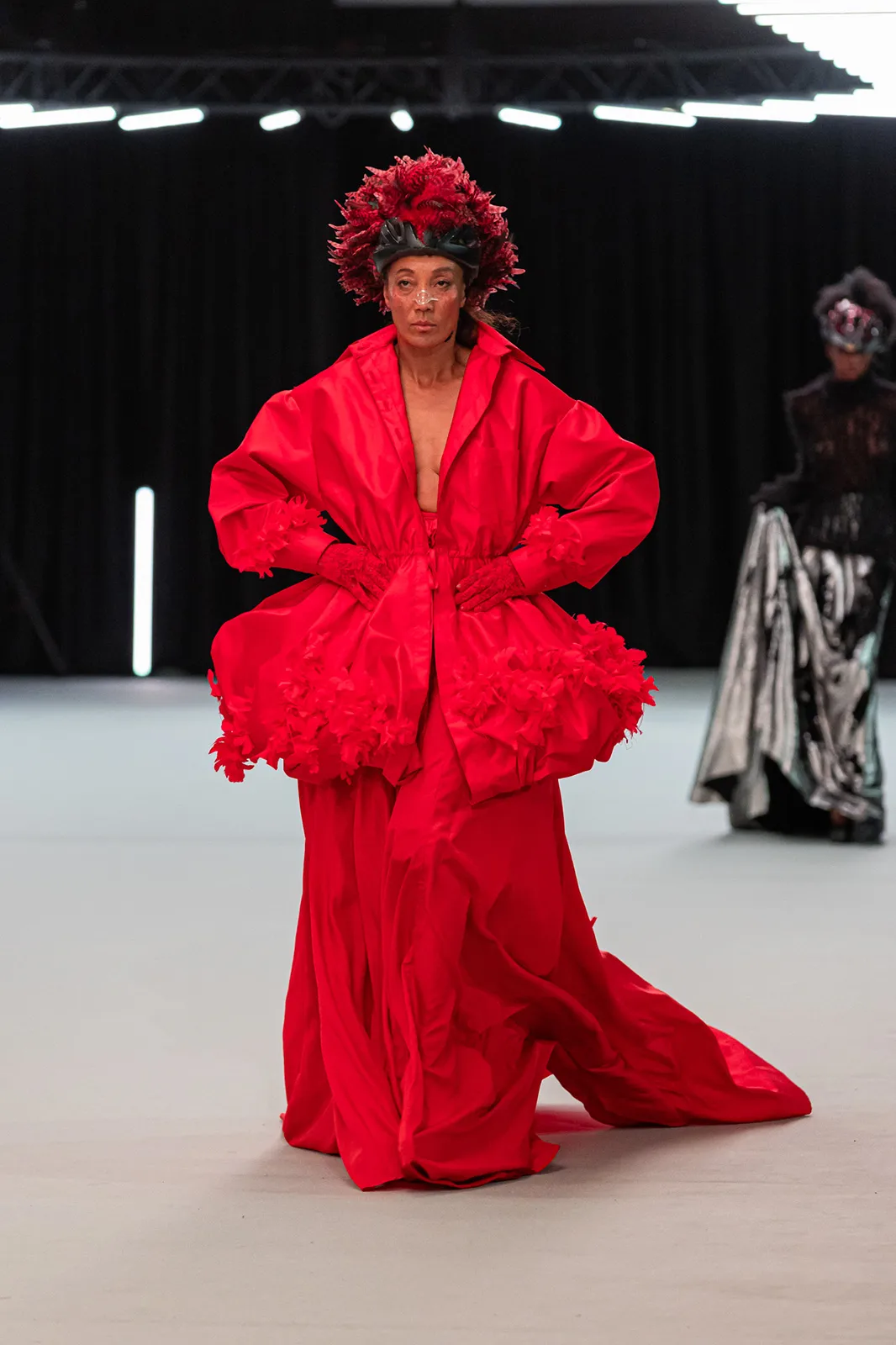 2025_MDMA_DEFILE-Catwalk_coll-VincentDelobelle_1