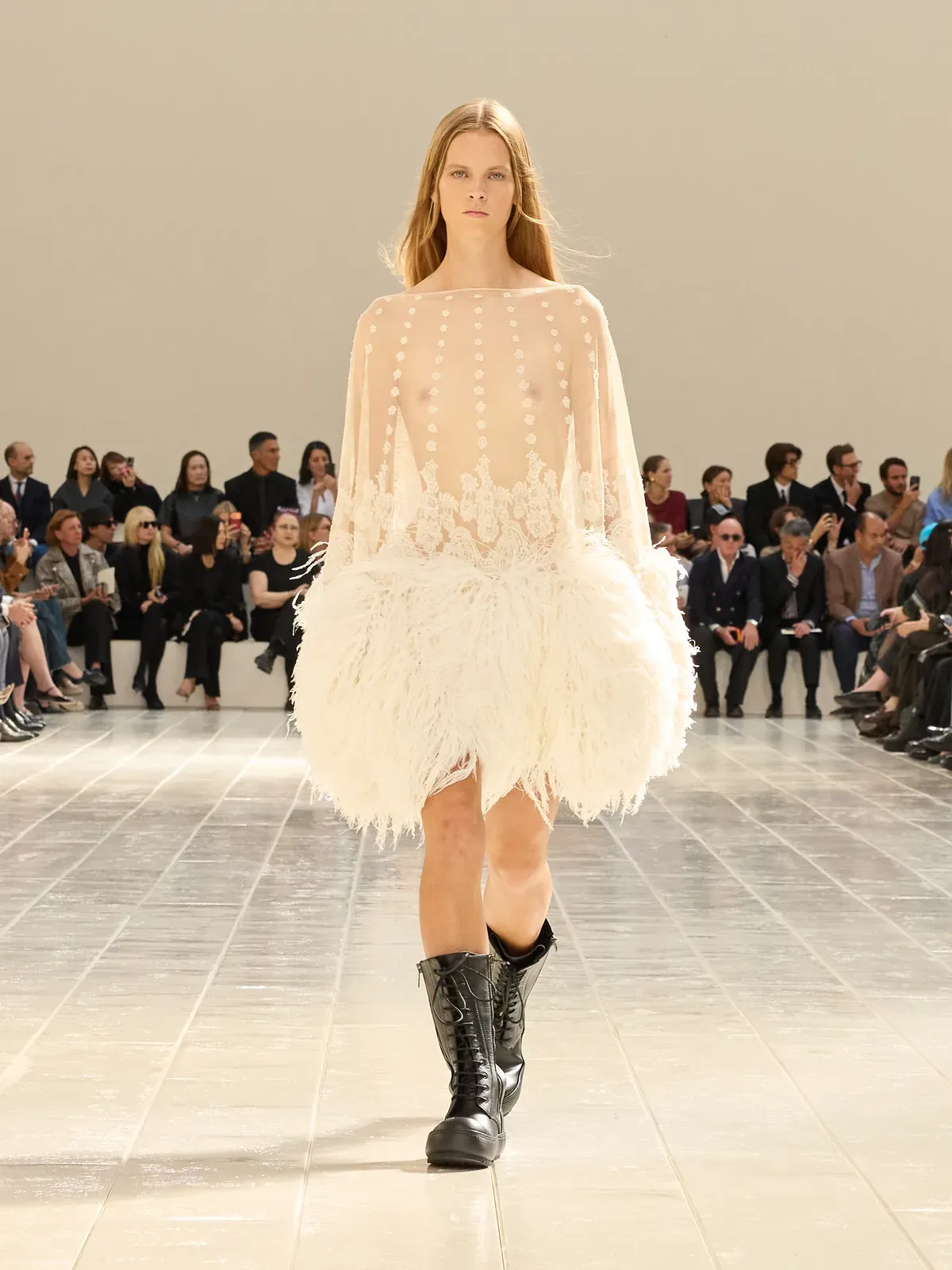 metal-balenciaga-ss27-37