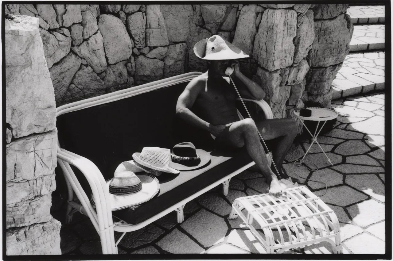 Jean Pigozzi Pool Partyinthe Snow Metalmagazine 1