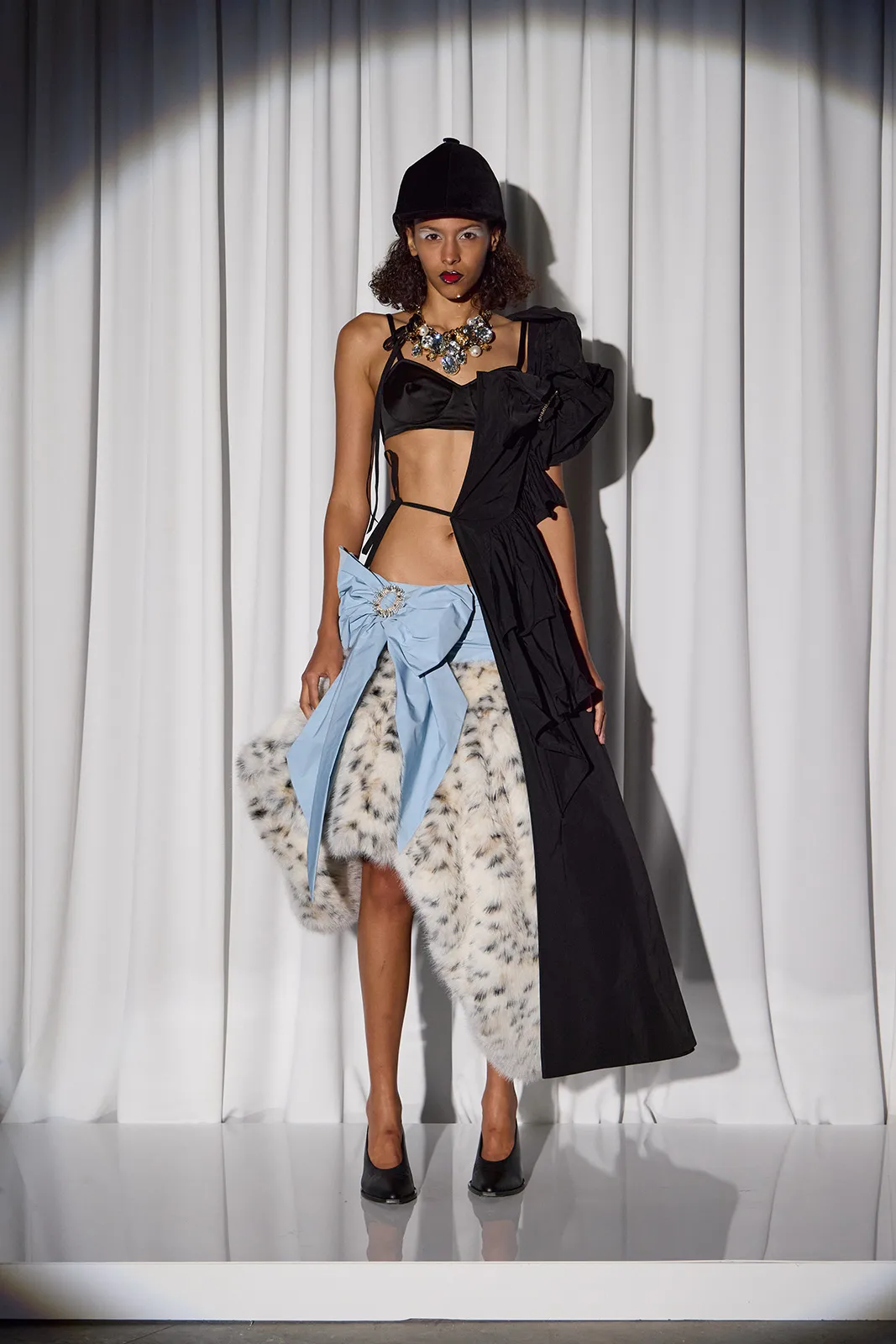 Vaquera_ss26_runway_23