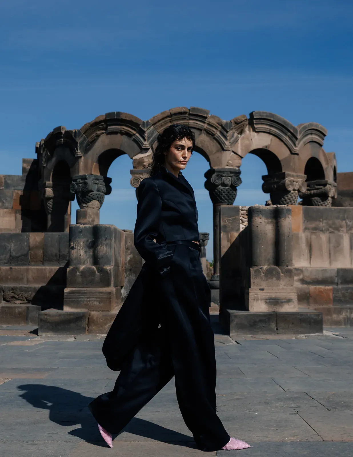metal-yerevan-fashion-week-2026-ruzane-05