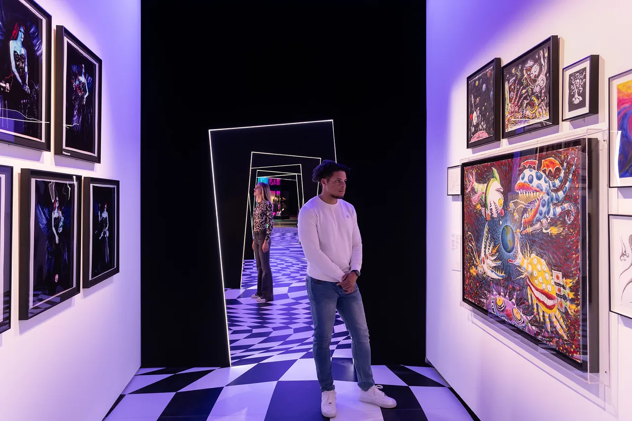 Rob-Harris-for-the-Design-Museum-(6)
