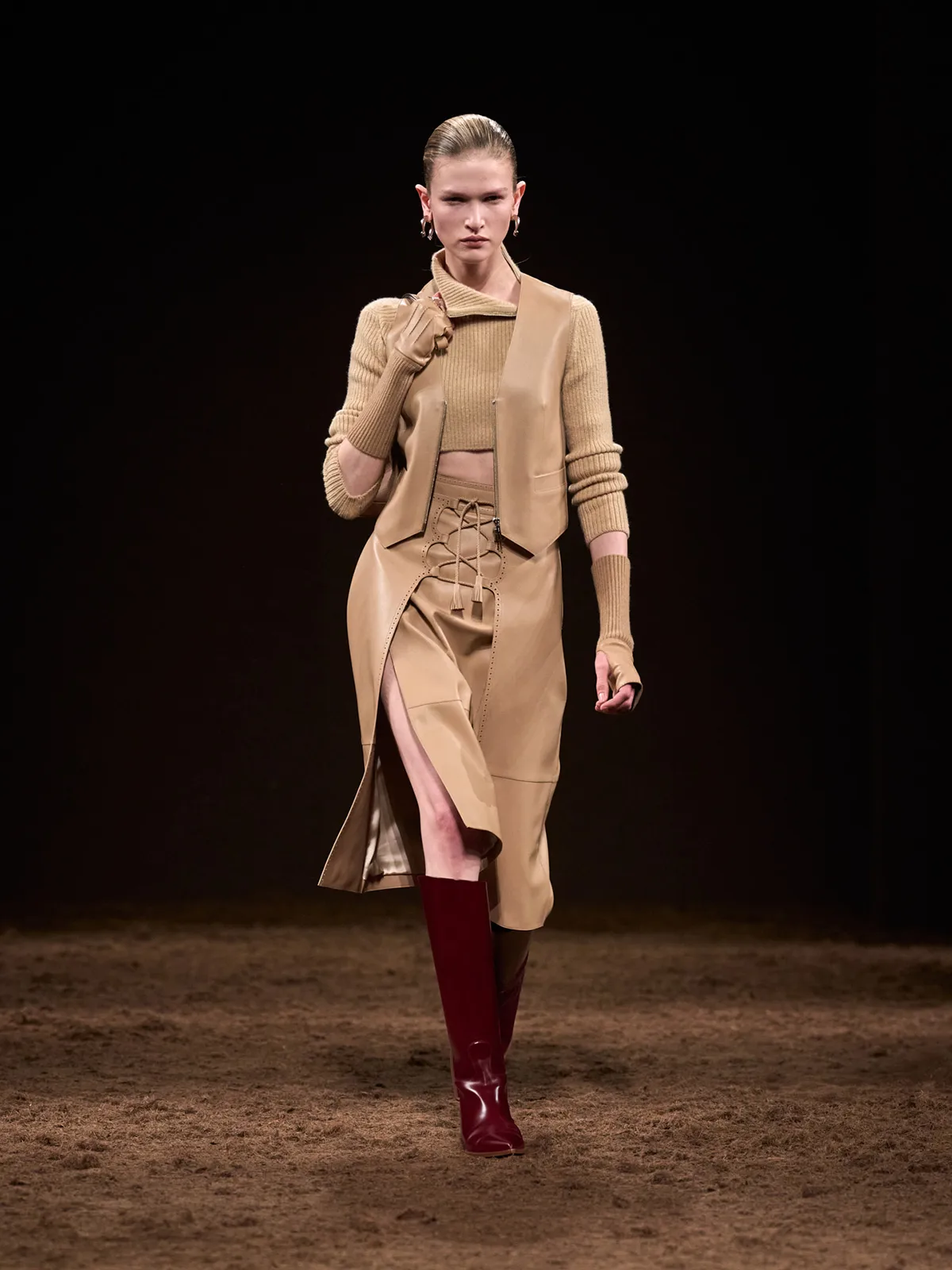 HERMES_WRTW_FW25_Runway_FilippoFior_15.jpg
