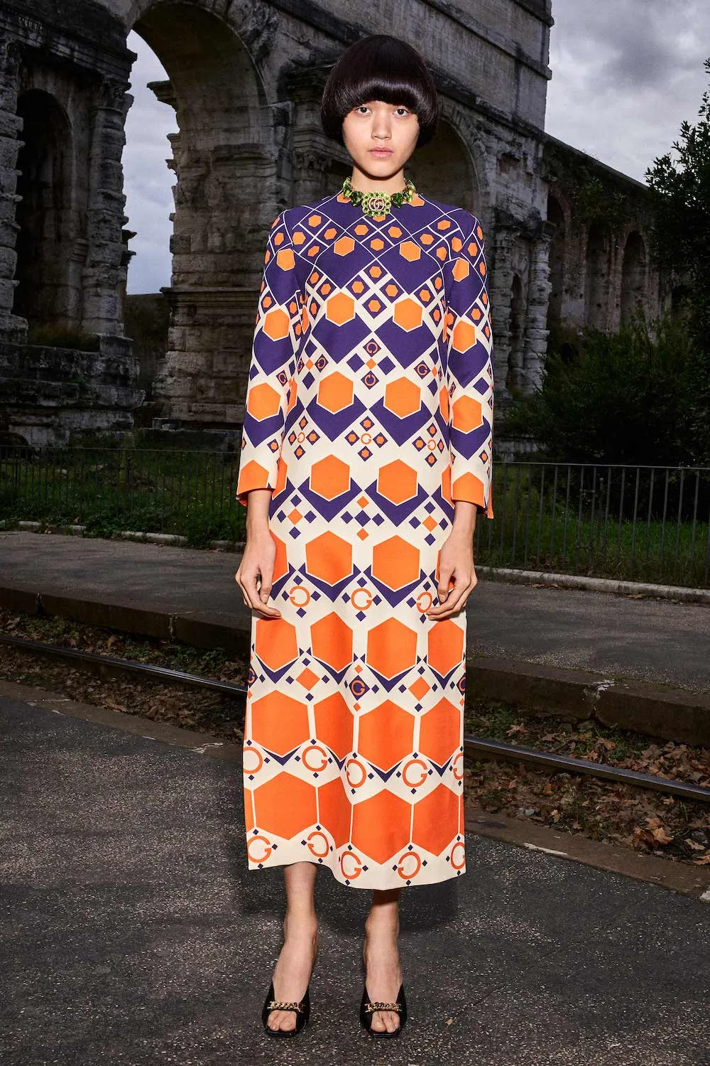 Look 8