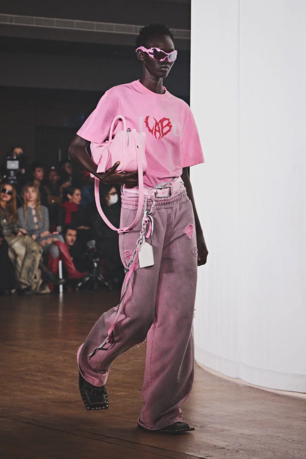 Camperlab_fw26_runway_press_look_13