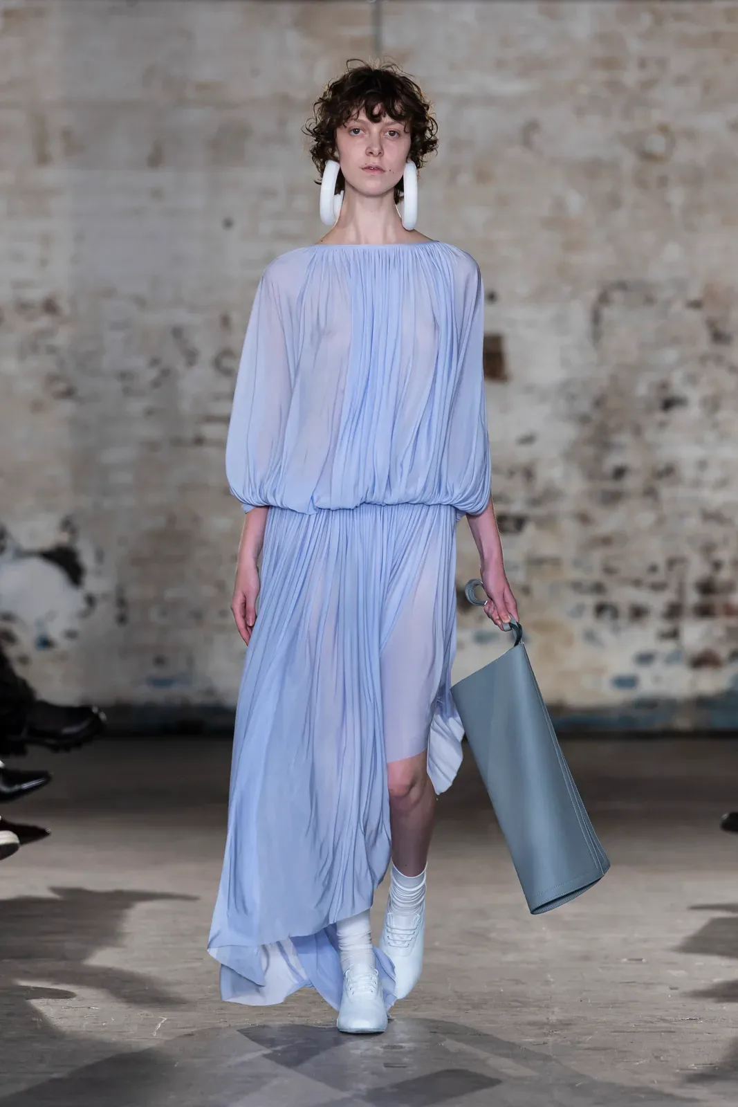 metal-london-fashion-week-ss27-keburia-07