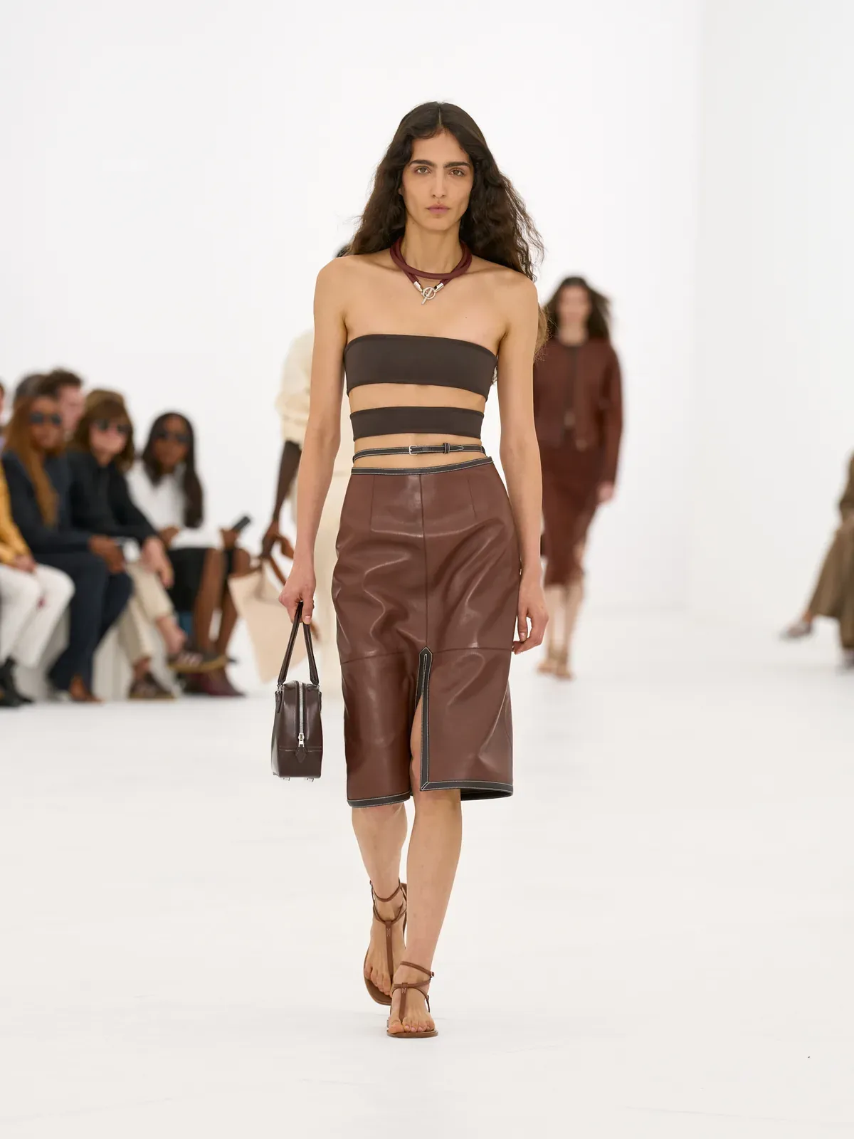 metal-hermes-ss27-14