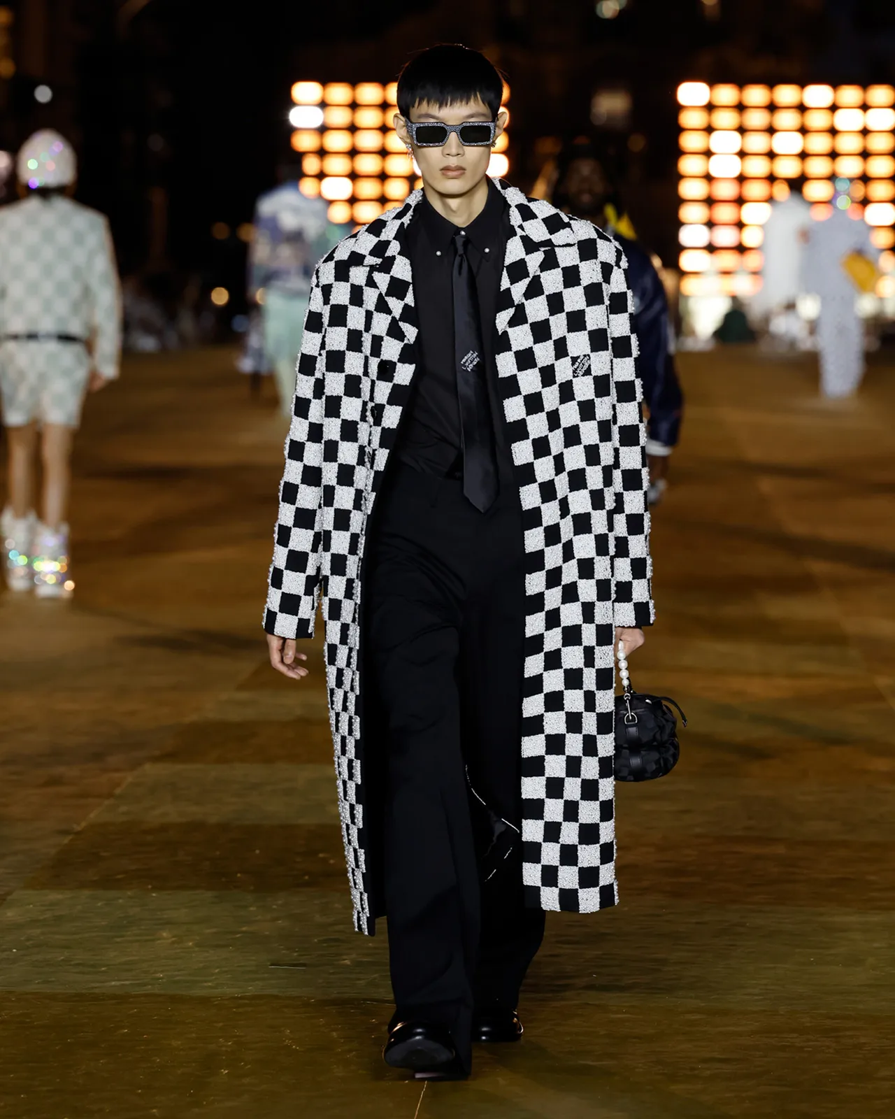 Louis Vuitton Mens Spring Summer 2024 Look 44