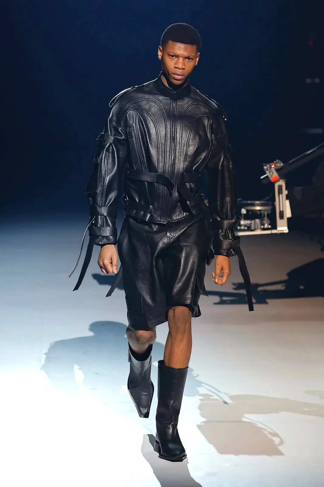 Mugler Fall Winter 2023 26
