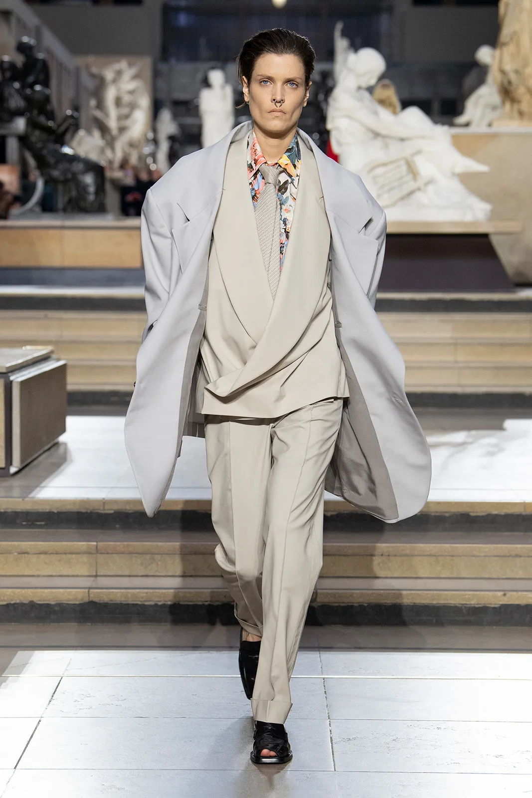 Louis Vuitton F W22 Look 27