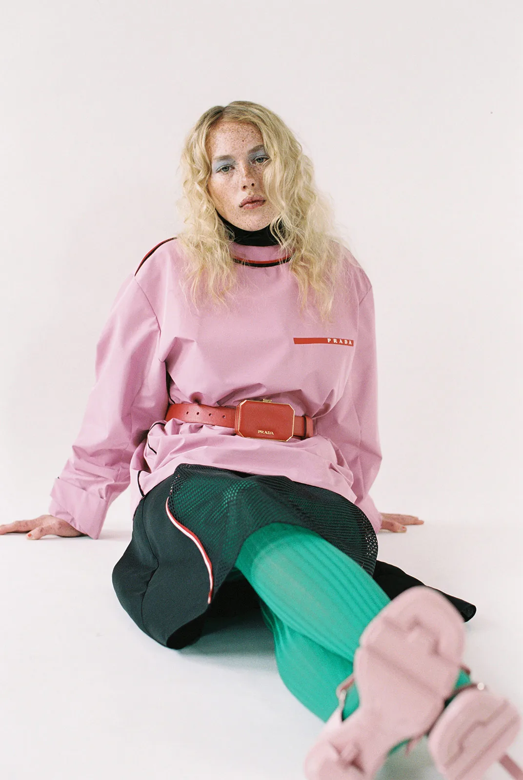 Xanthe Hutchinson Metalmagazine6