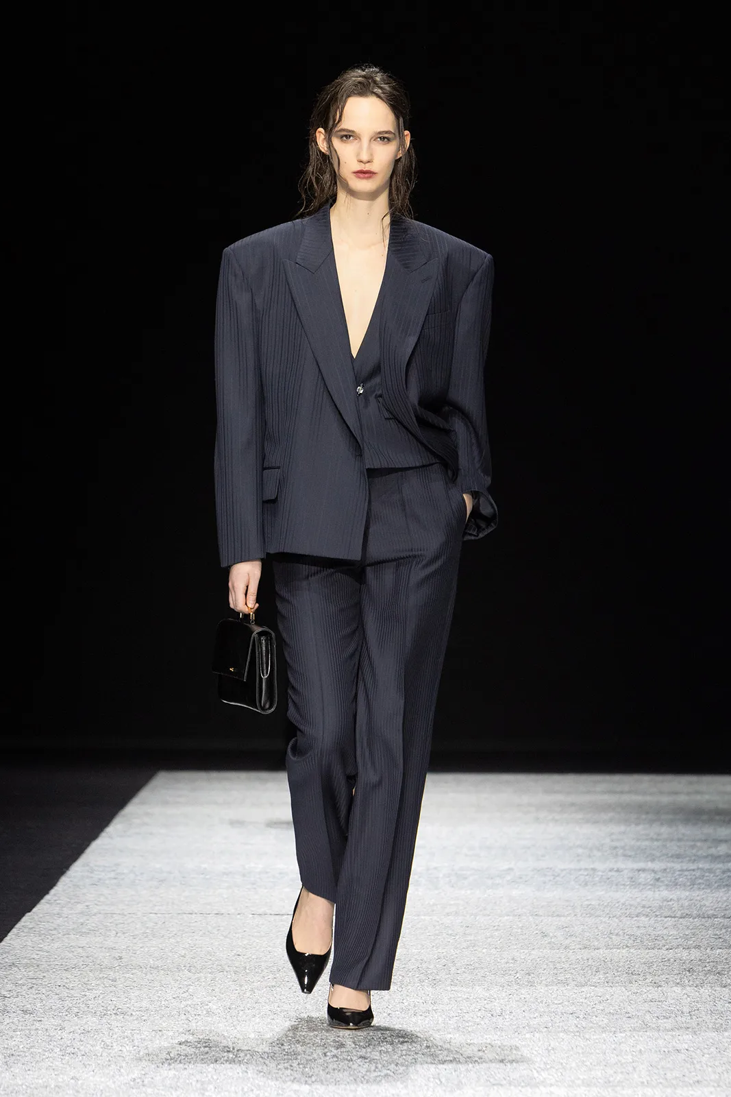 EMPORIO-ARMANI-MENSWEAR-FW2425-7