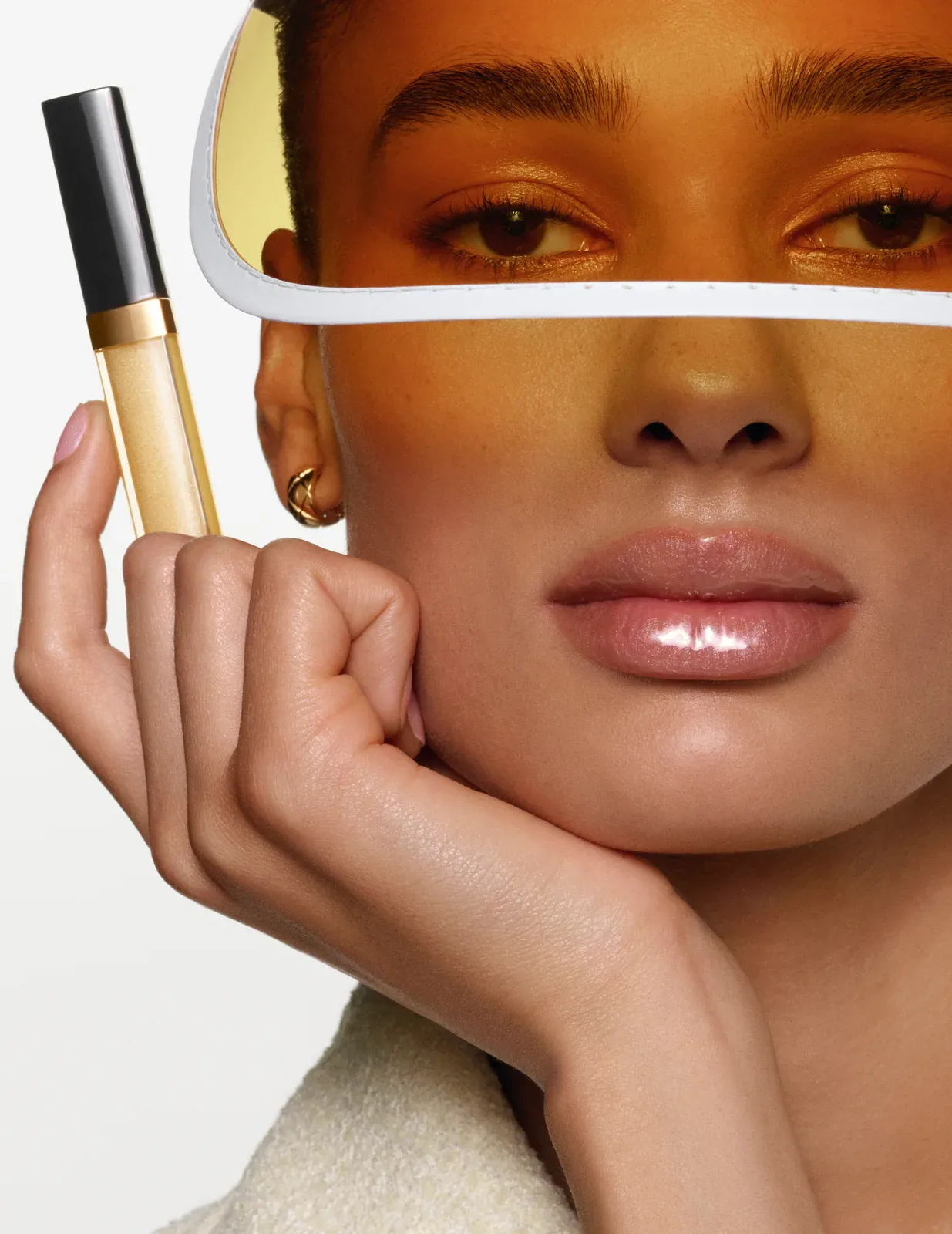 metal-chanel-beauty-hydra-03