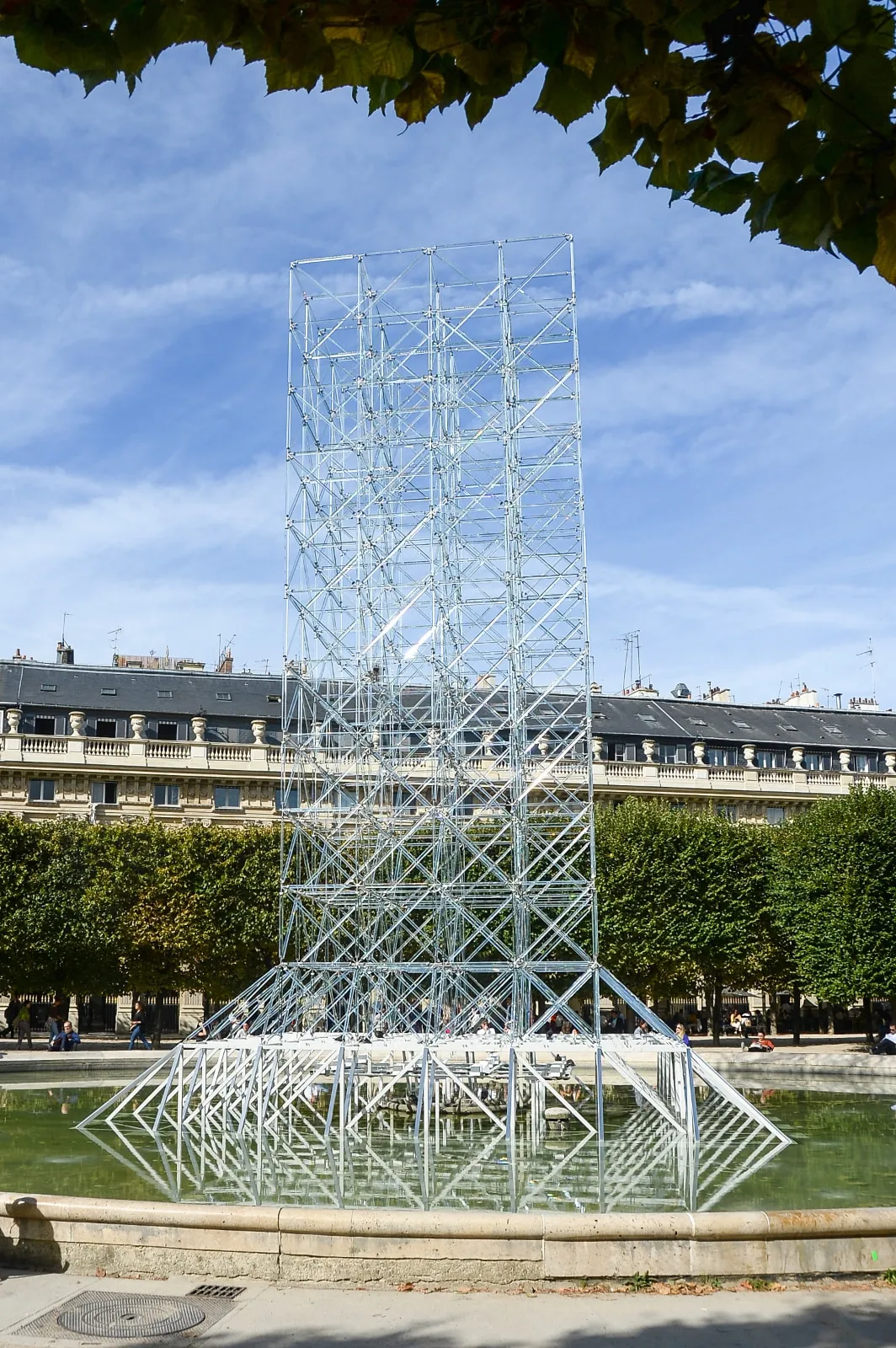 Reflexion Palais Royale