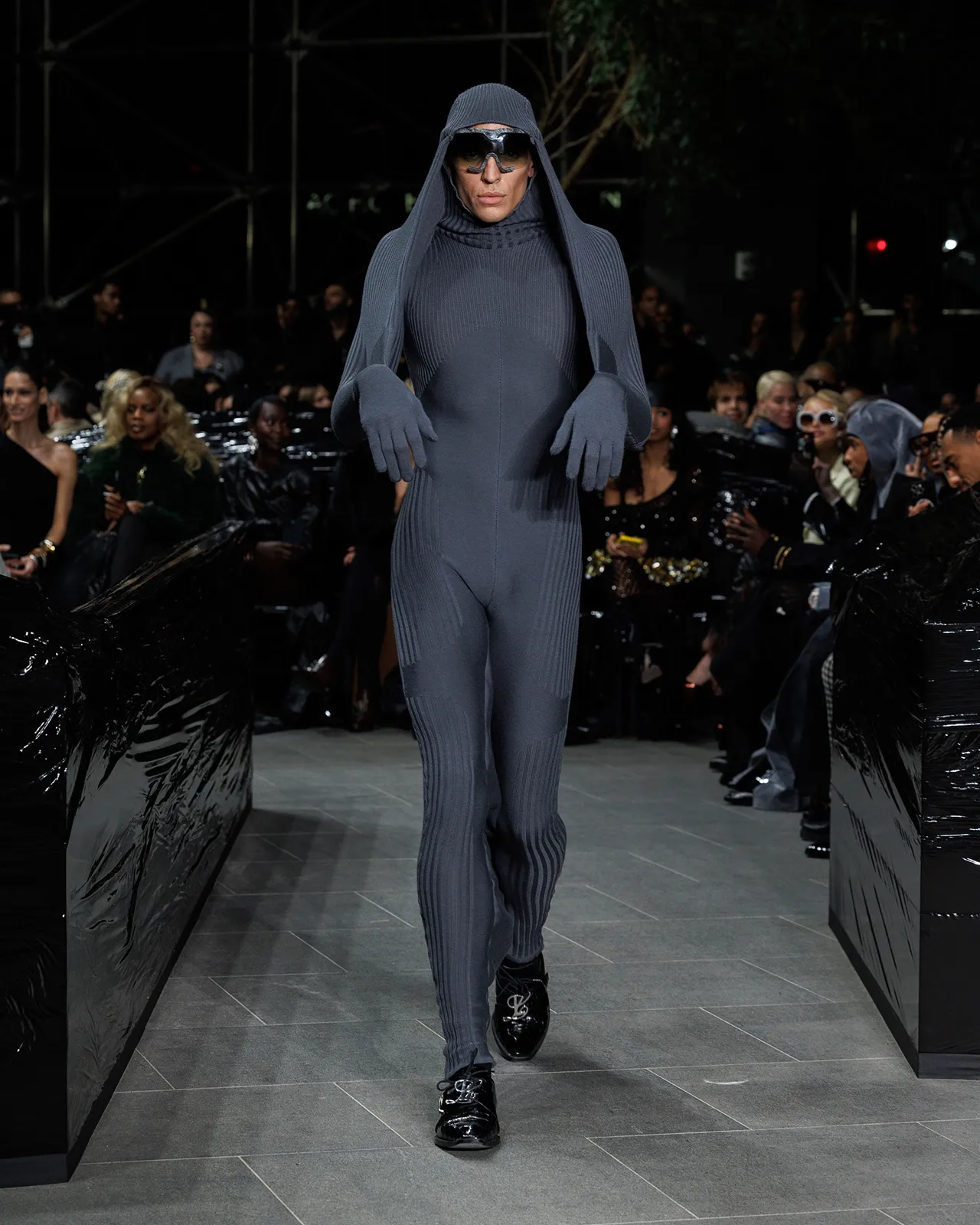 LUAR_AW25_IK_LOOK_007.jpg