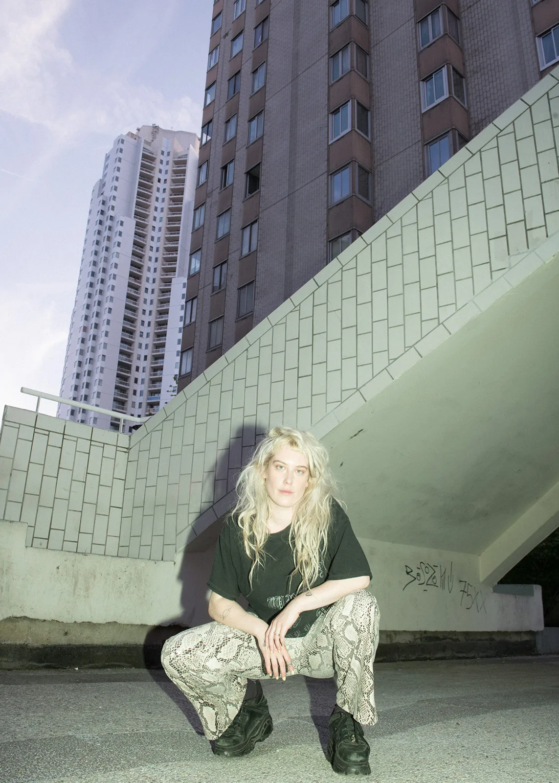Boy Harsher Metalmagazine 8