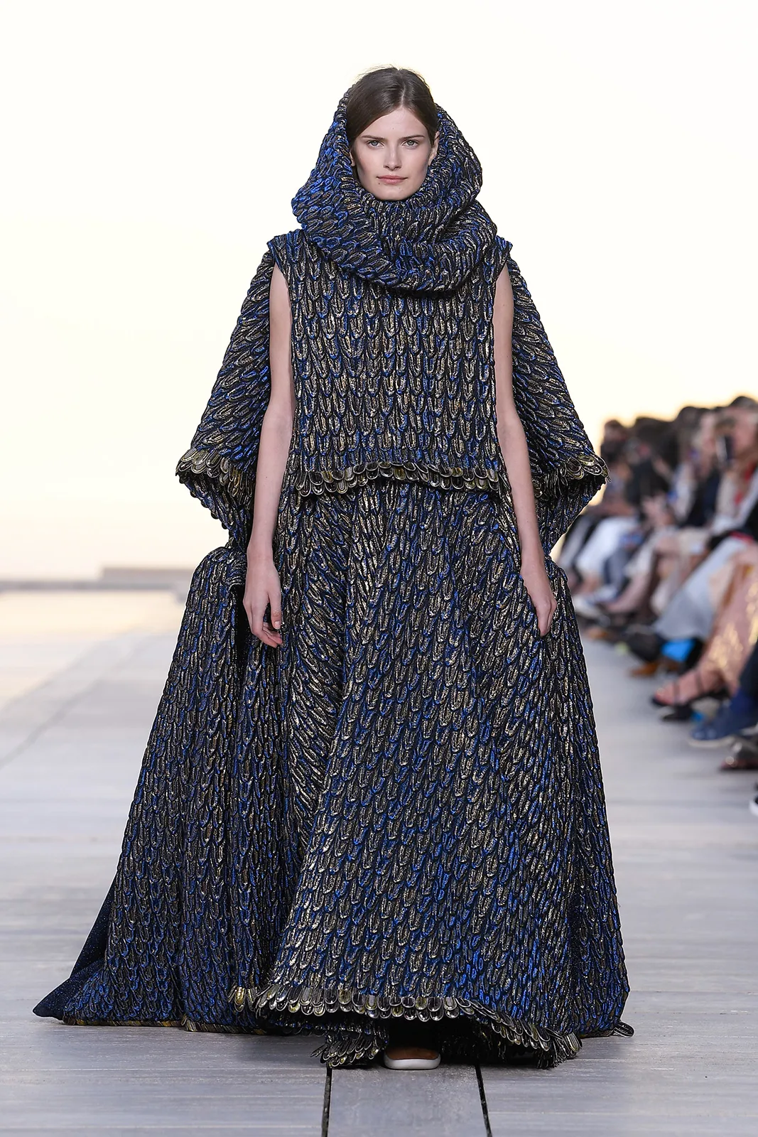 Louis Vuitton Cruise 2023 Metalmagazine 3