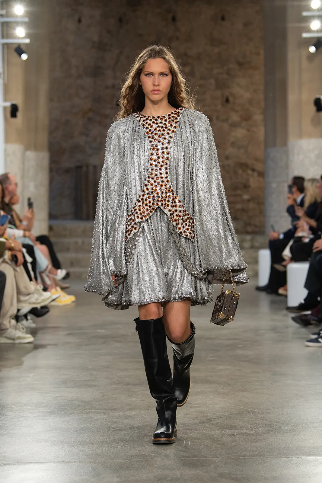 Louis-Vuitton_CR25_34