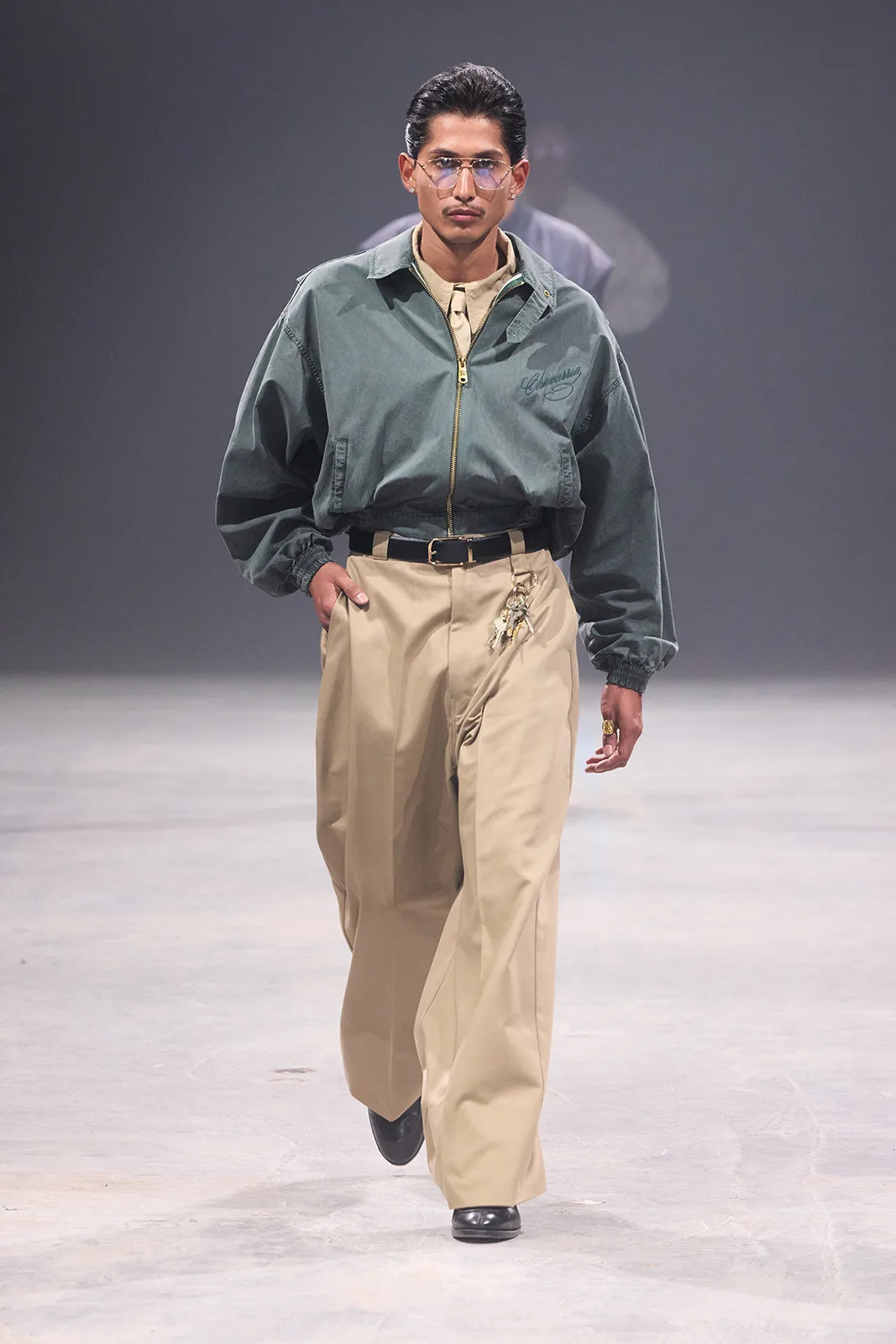 Look-1