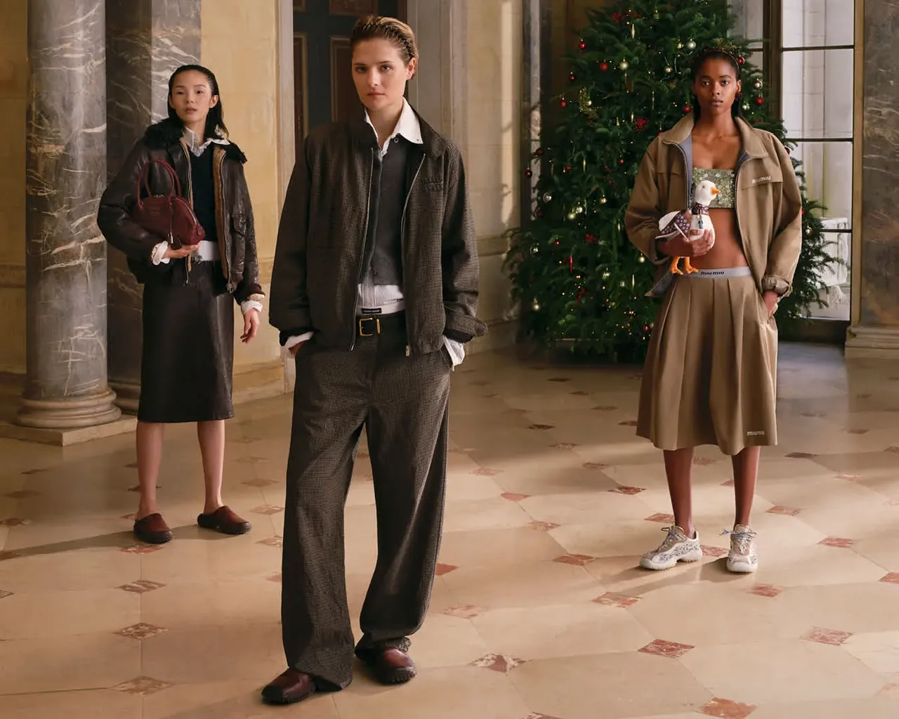 metal-miu-miu-holiday-2026-09