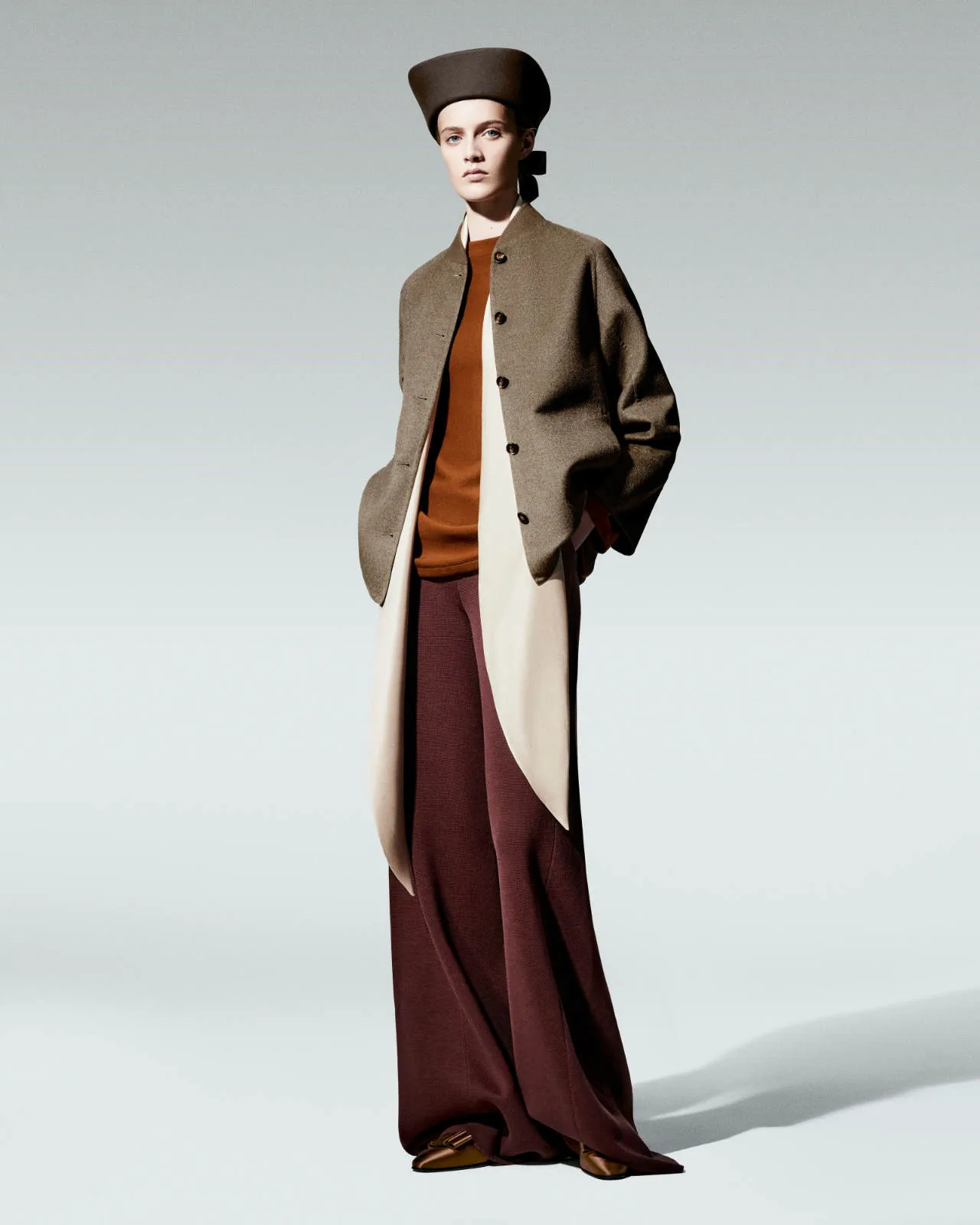 Loro_Piana_Fall_Winter_2026-2027_Womens_Collection_Look_3