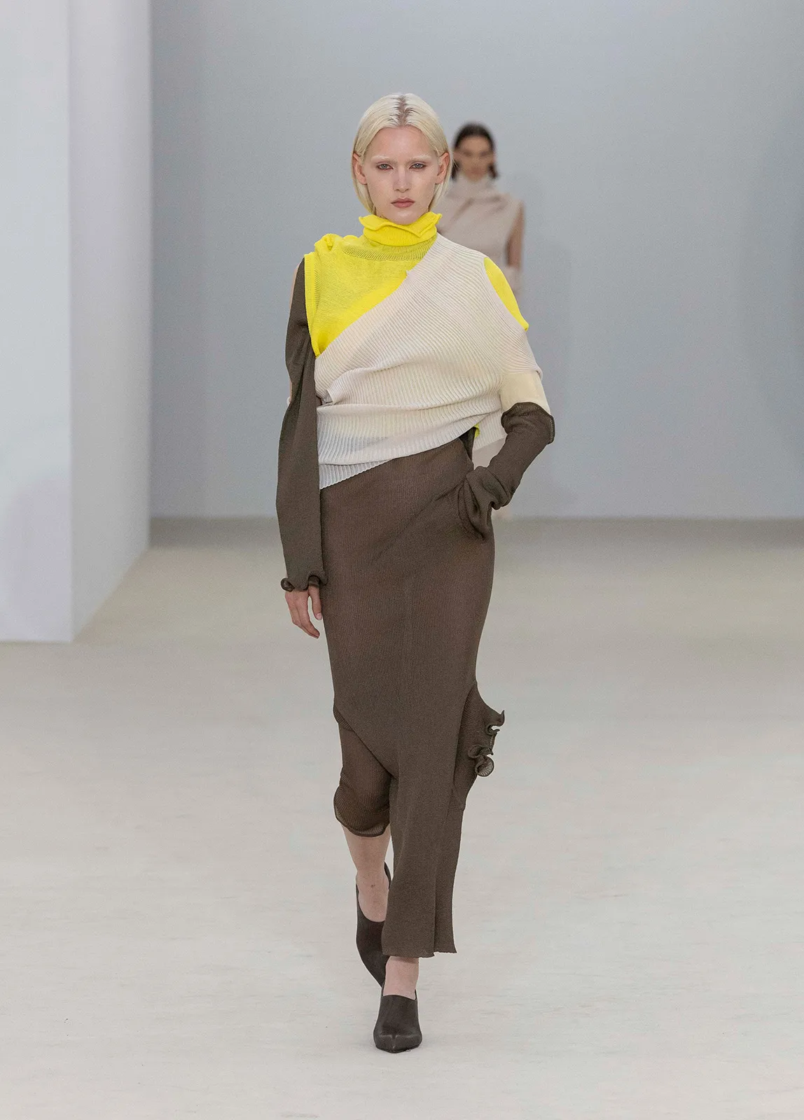 ISSEY-MIYAKE_SS26_27