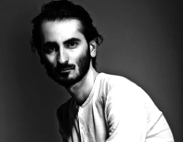 Ako Zazarashvili
