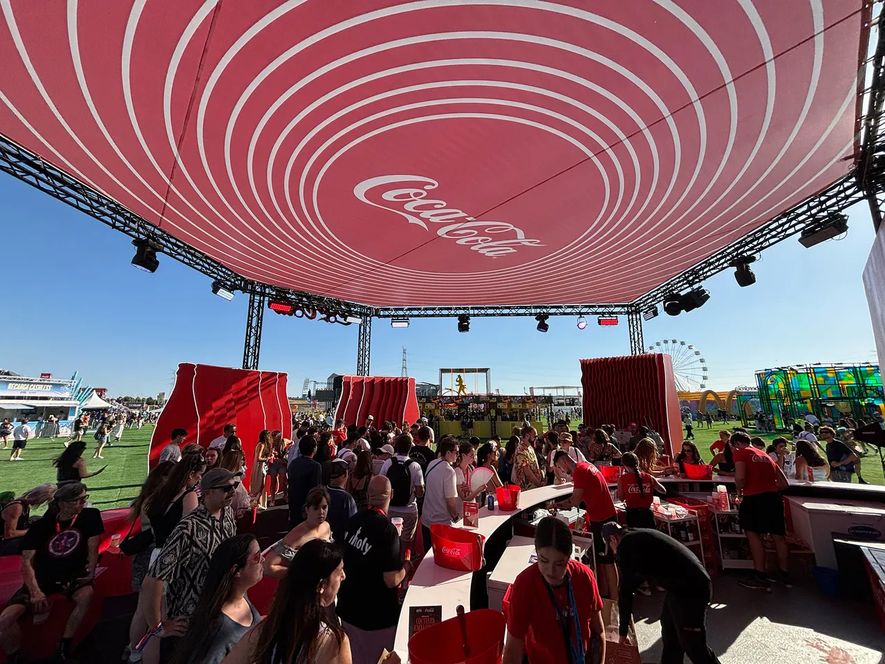 Coca-Cola_MadCool_4