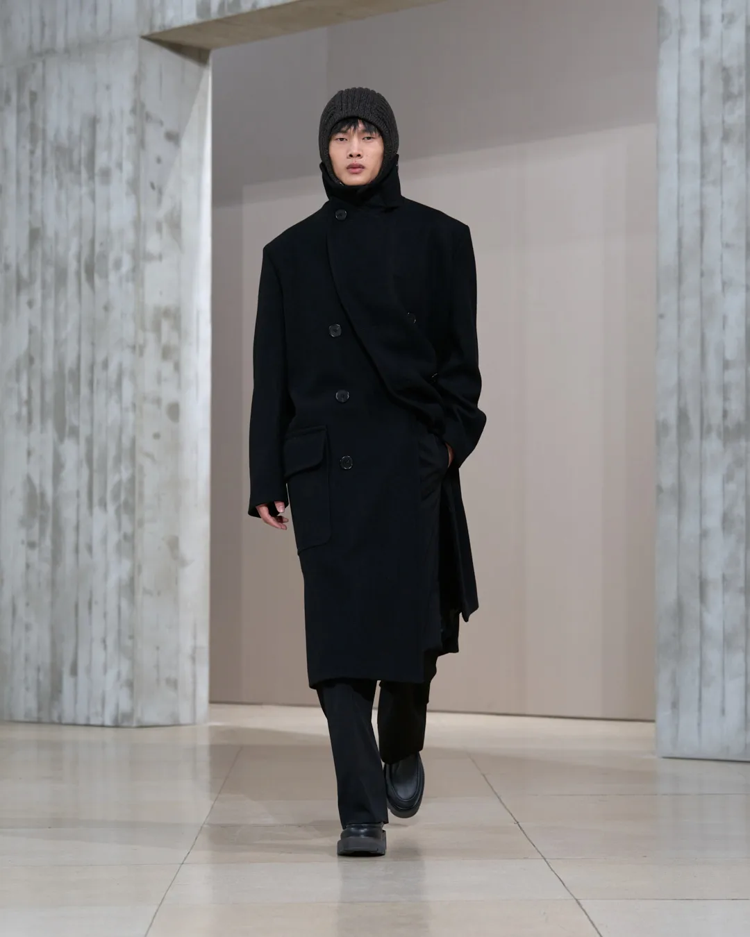 HERMES_MRTW_SHOW_AW25_RUNWAY_FILIPPOFIOR_17.jpg