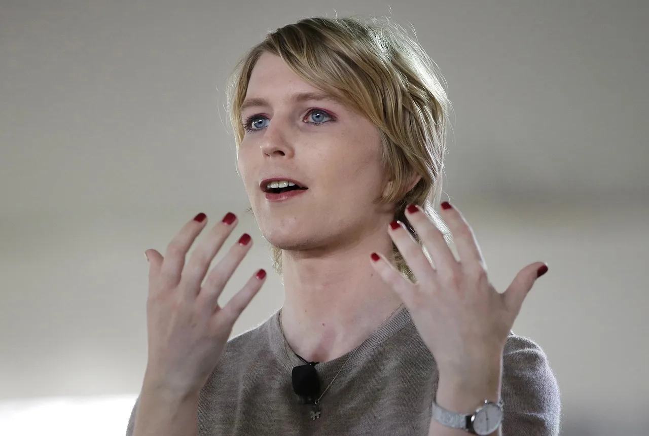 Chelsea Manning 2