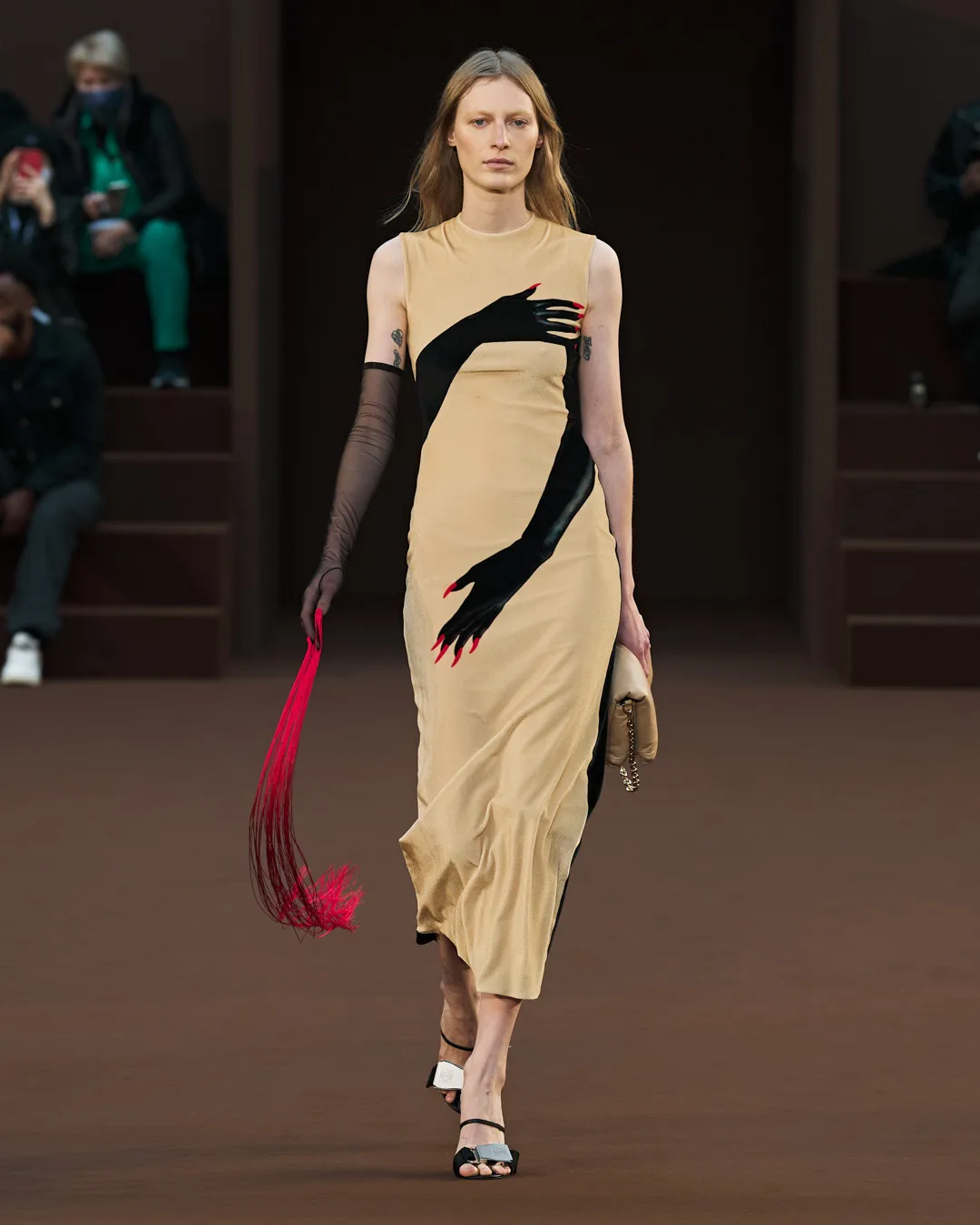 Loewe F W22 Metalmagazine 43
