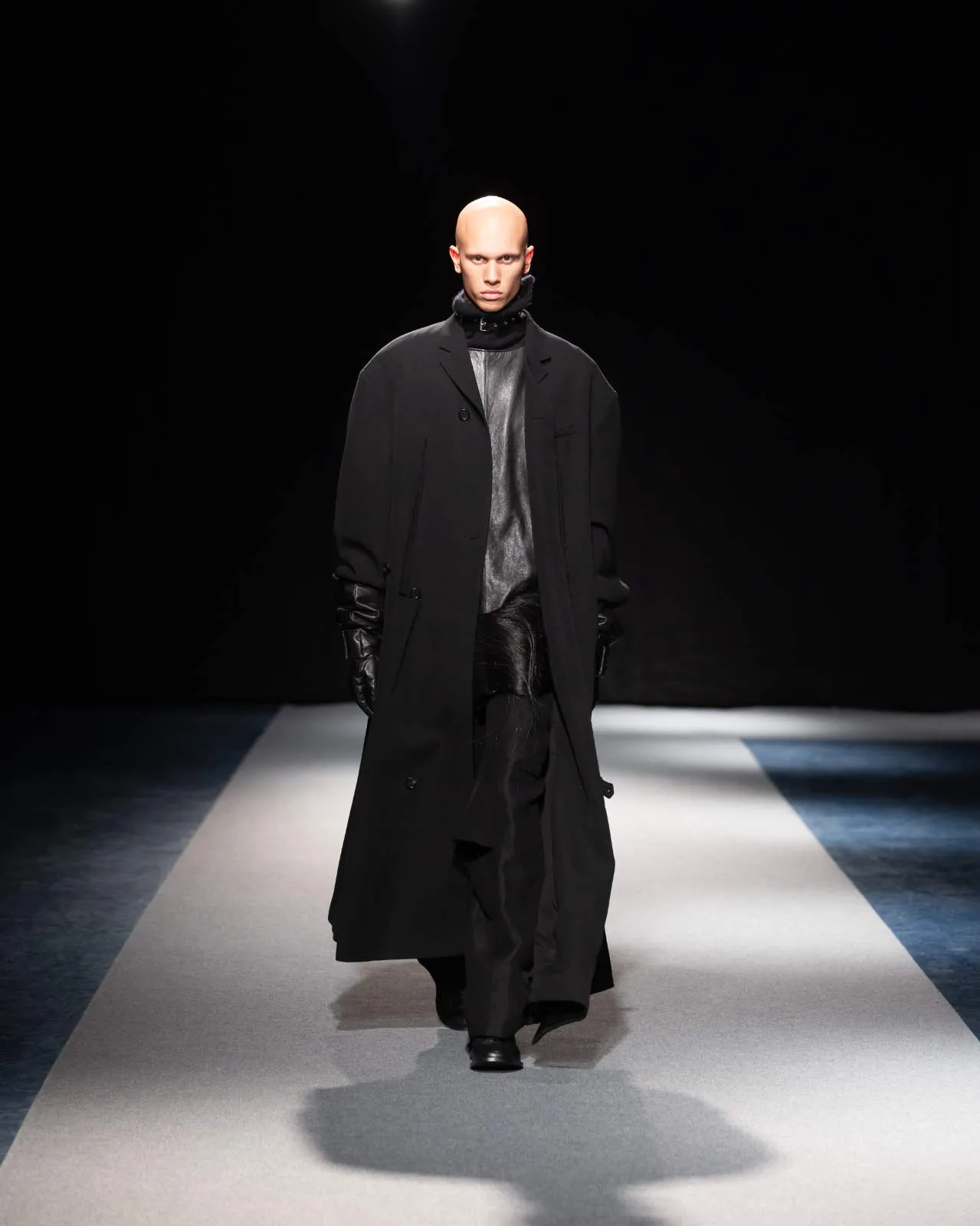 Songzio_fw26_ful_4x5_003