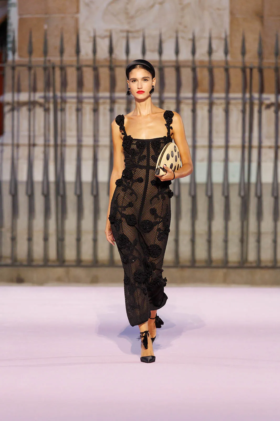 Carolina-Herrera_SS_2026_31